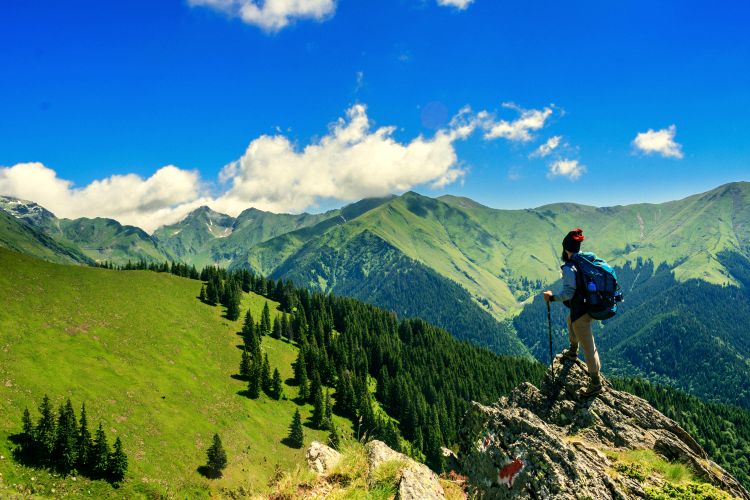 adventure-holiday-outdoors-2