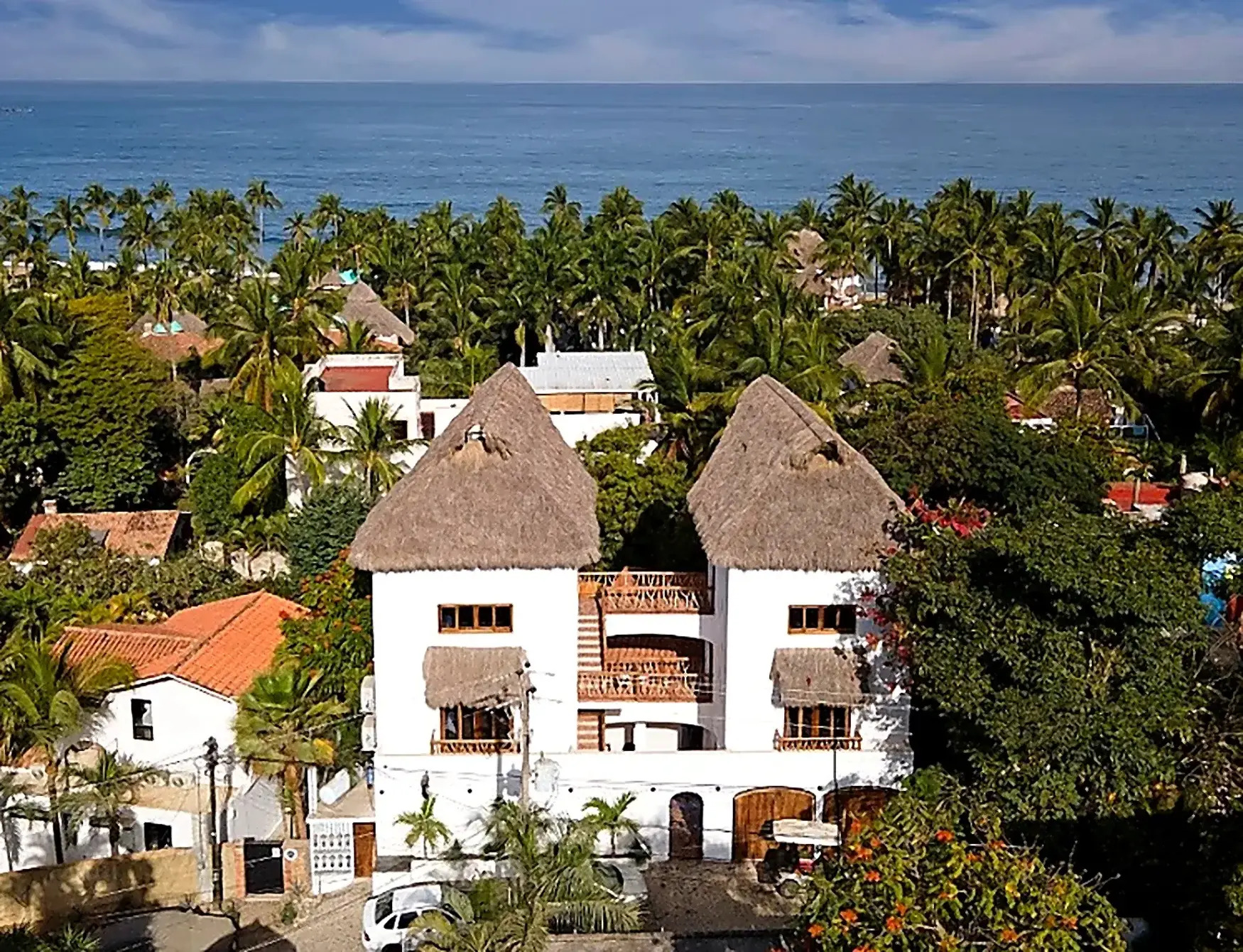 sayulita-town