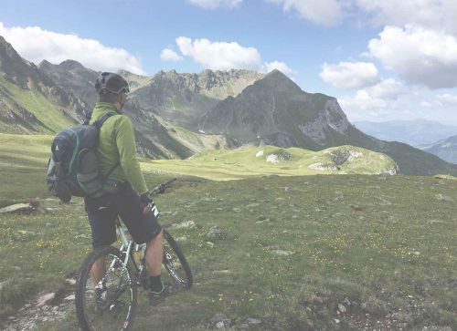 6 Important Tips that Every Aspiring Mountain Biker Needs to Know 6 Important Tips that Every Aspiring Mountain Biker Needs to Know