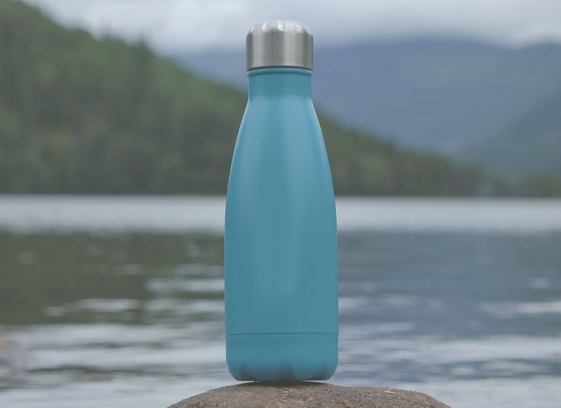 How to choose a hiking water bottle?