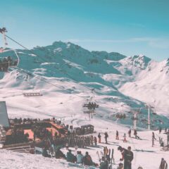 Fun Ways to Spend an Evening After a Day on the Slopes